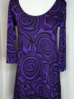 100% Silk Diane von Furstenberg Retro-Inspired Purple & Black Dress